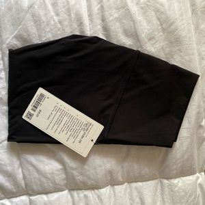 NWT black lululemon Wunder Under 25”